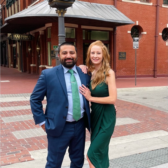 Meet your Posher, Ashley - Picture 2 of 3